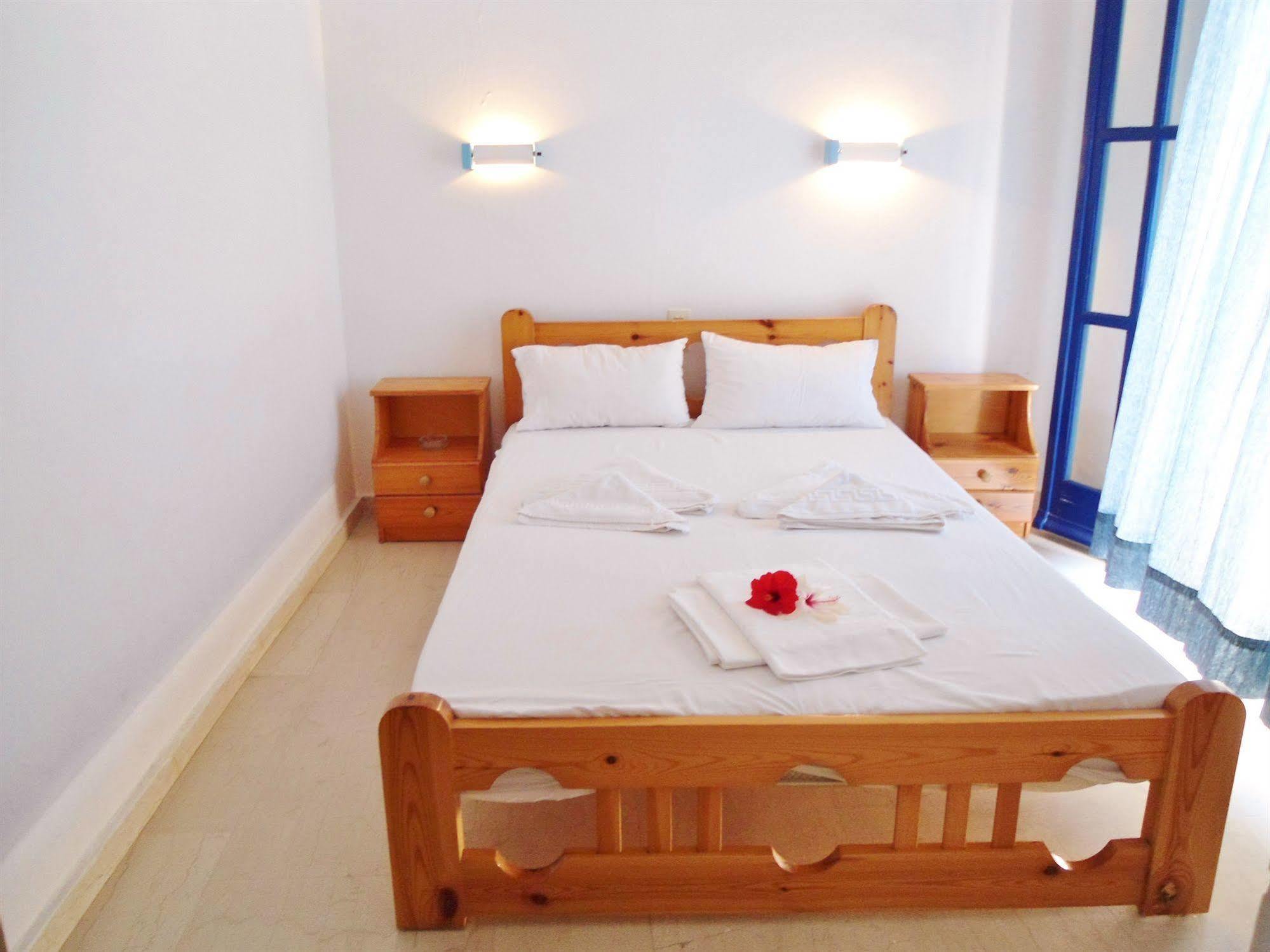 Apollonia Apartments Agia Pelagia  Exterior photo